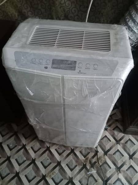 Cl 3637 Clatronic AC 10/10 Condition 1