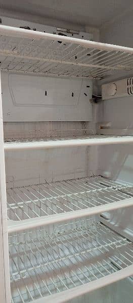 Cristal fridge 5