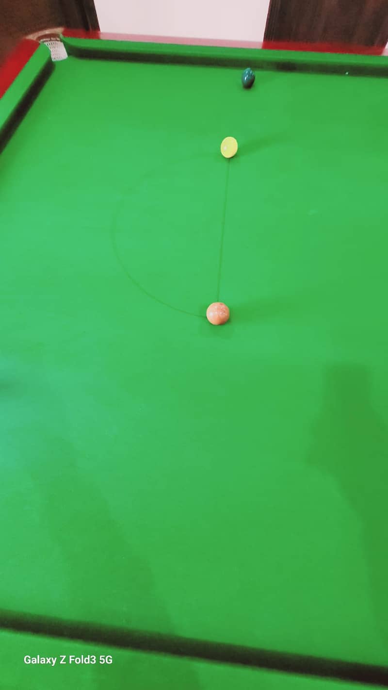 SNOOKER TABLE 6 x 12 with Belgium ball set 3