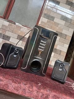 Fortune's Woofers mp3 radio heavy duty