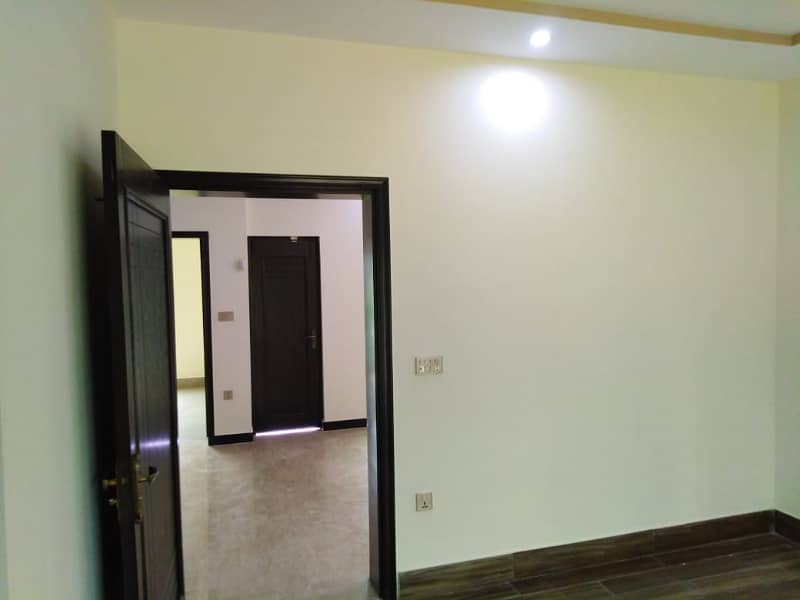 5 MARLA HOUSE FOR RENT IN SECTOR D BAHRIA TOWN LAHORE 3