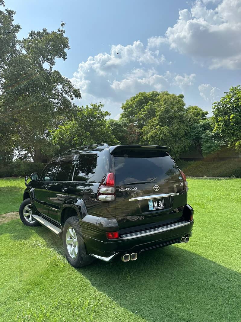 Toyota Prado TX Limited 2.7 2005 Model 6