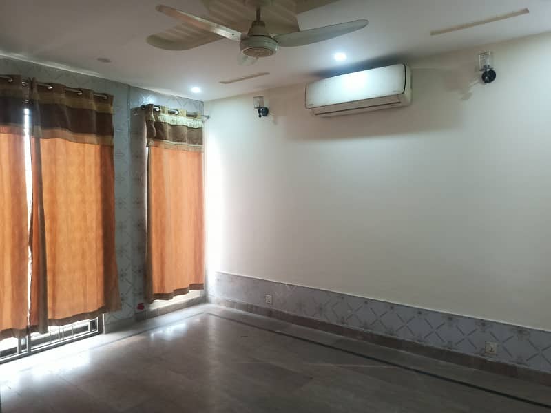 1 BED FURNISHED FLAT FOR RENT IN SECTOR C BAHRIA TOWN LAHORE 3