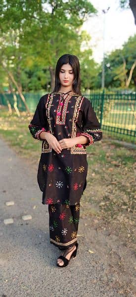 Multi Embroidery 2pc 0