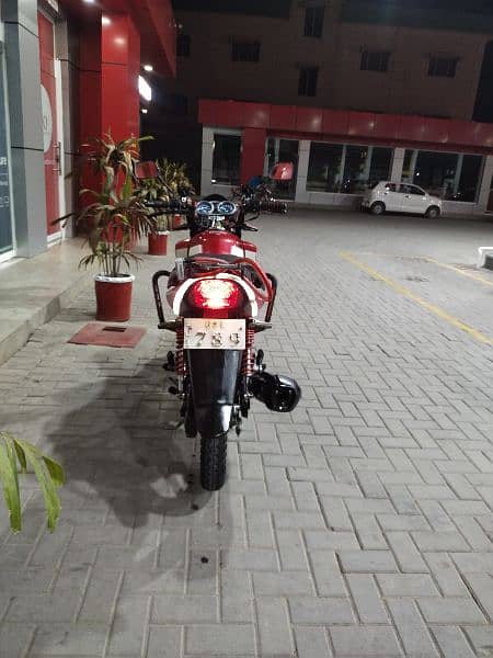 Honda CB 150 F For sale in Good condition 1