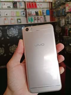 Vivo Y66 4/64 price 8000 0