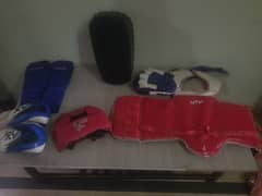 tekvando kit. full boxing kit.