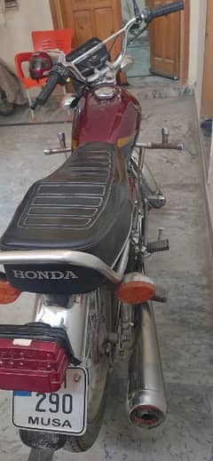 honda parts only. sirf saman hy