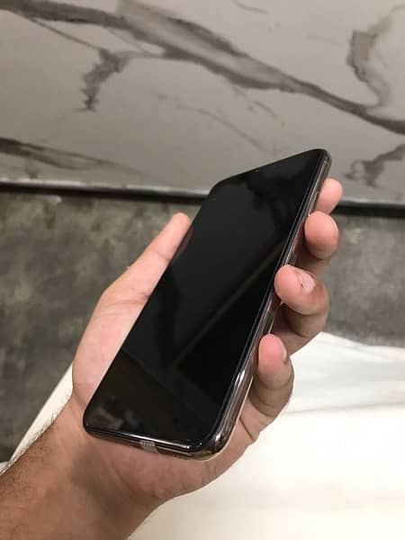 iphone XsMax Non-PTA ( Sim Working ) 512 GB 9