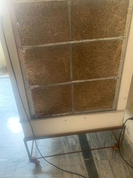 new air cooler with iron stand very good condition 3