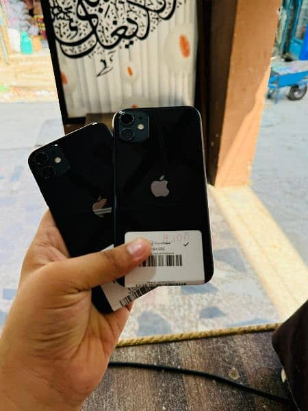 iphone 11 Brand New in Apple Warranty 1