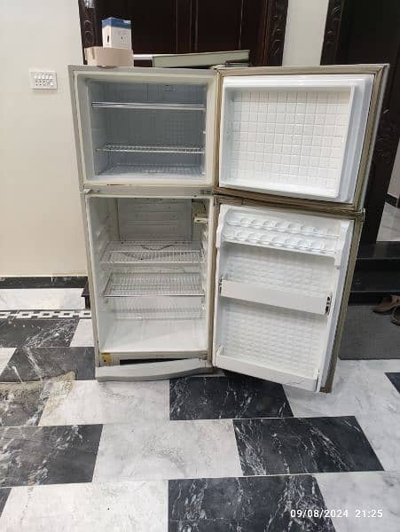 Dawlance Refrigerator  Model-9170 WB 1