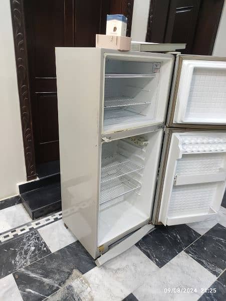 Dawlance Refrigerator  Model-9170 WB 3