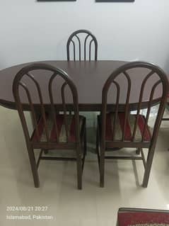 Dining Table with 6 chairs