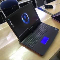 Ultimate Gaming Machine: Alienware 17R4 – Excellent Condition