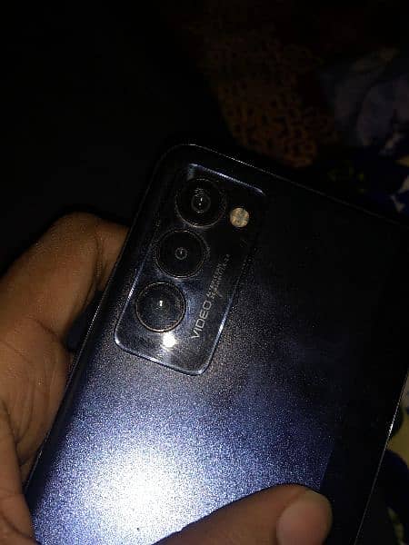 Tecno Camon 18p 16