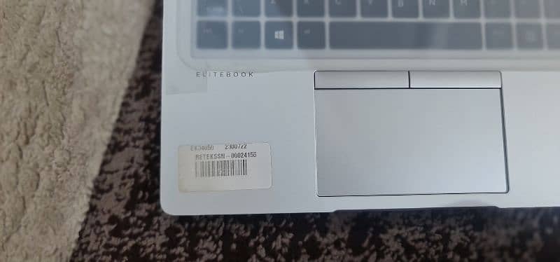 hp elitebook 840 g5 just like brand new 5