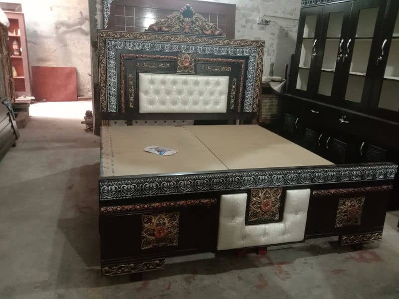 Double bed / Brass bed / bed set / furniture for sale 17