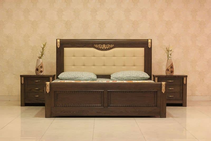 Double bed / Brass bed / bed set / furniture for sale 19