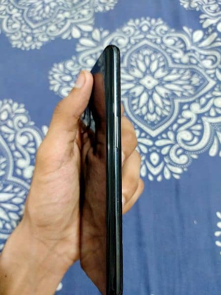 OnePlus 9 5g 8gb ram 128gb rom PTA APPROVED 7