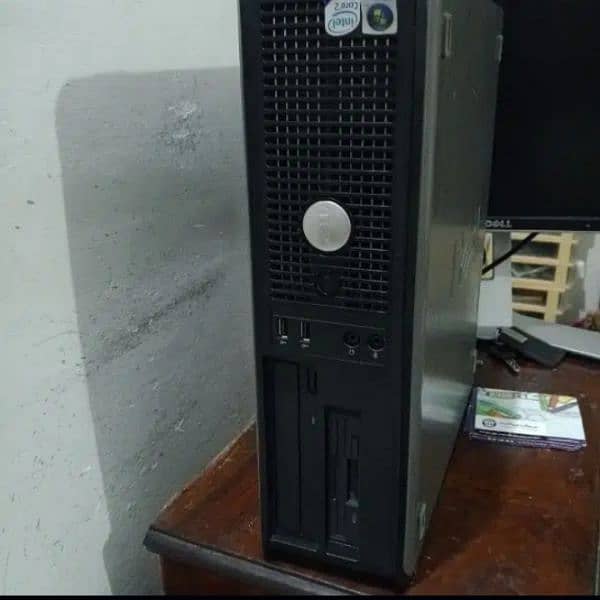 DELL PC GOOD CONDITION ALL OK FULL SYSTEM WITH MONITOR 500Gb 2