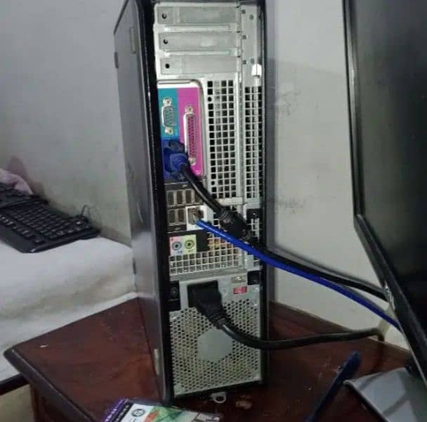 DELL PC GOOD CONDITION ALL OK FULL SYSTEM WITH MONITOR 500Gb 3