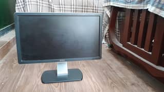 Dell LED 20 Inches P2014Ht in excellent condition.