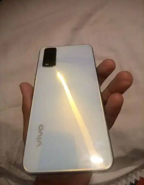 Vivo y20 3