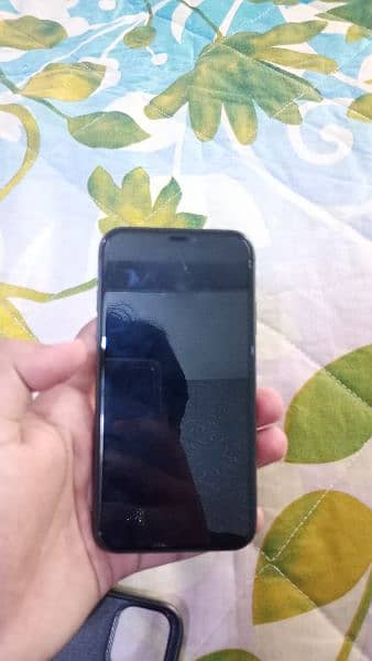 iPhone 11 JV 64GB Black, 91% Battery, 10/10, Box, PKR 60K 8