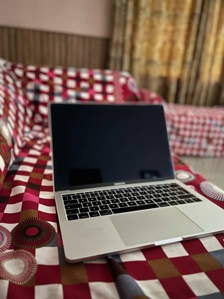 Macbook Pro 2017 1