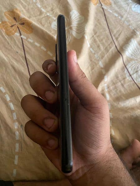 PIXEL 4a5g Panel damaged hardware all ok 3