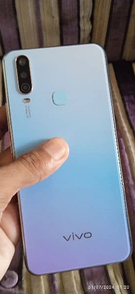 Vivo Y17 for Sale Complete box 3