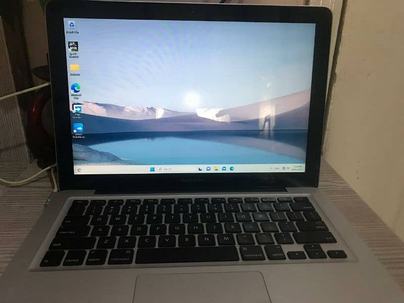 APPLE MACBOOK PRO LATE 2011 4GB RAM 250GB HDD  URGENT SALE 3