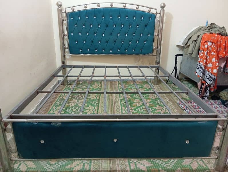 steel bed with three sided almirah 2 chairs 1 rac and 1 baby cort 10