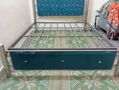 steel bed with three sided almirah 2 chairs 1 rac and 1 baby cort