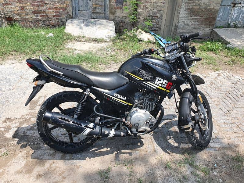 yamaha ybr125 g. 1st owner. good condition 0