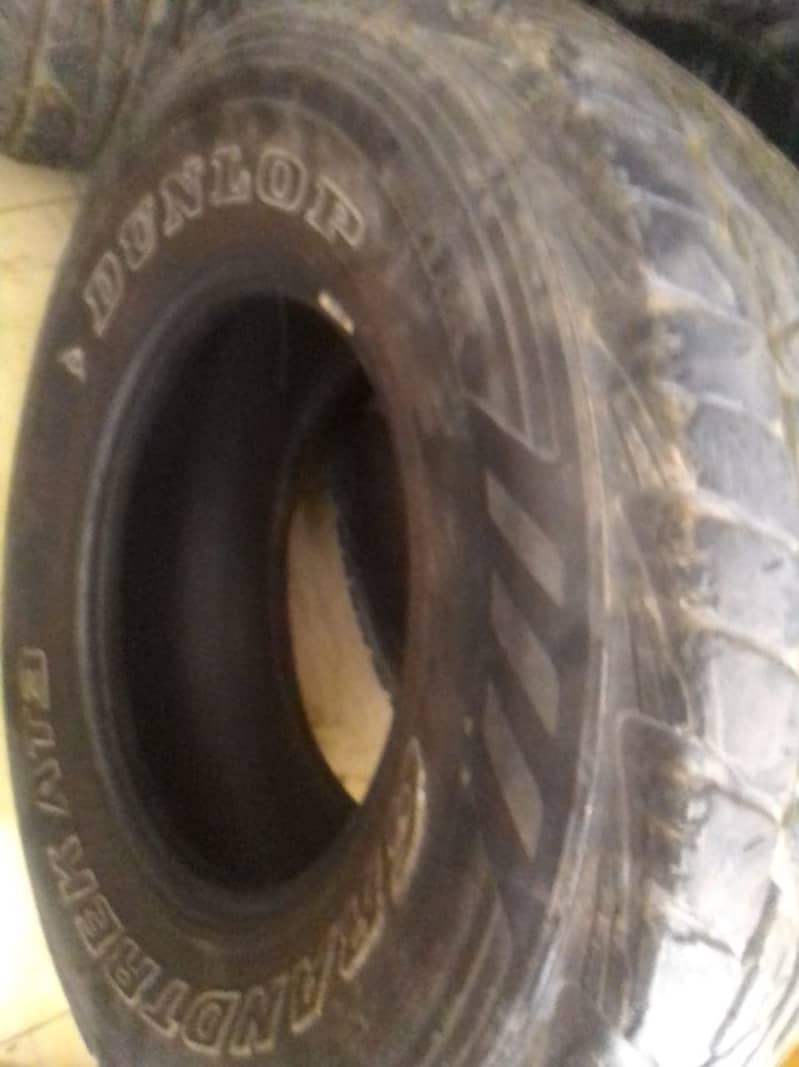 dunlop original tyre (size 31*10.50 R15) for vigo and other 2