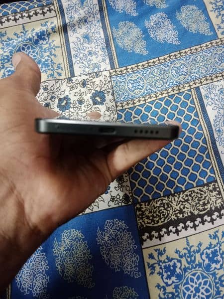 Vivo v29e  5g. 8+8/256 8