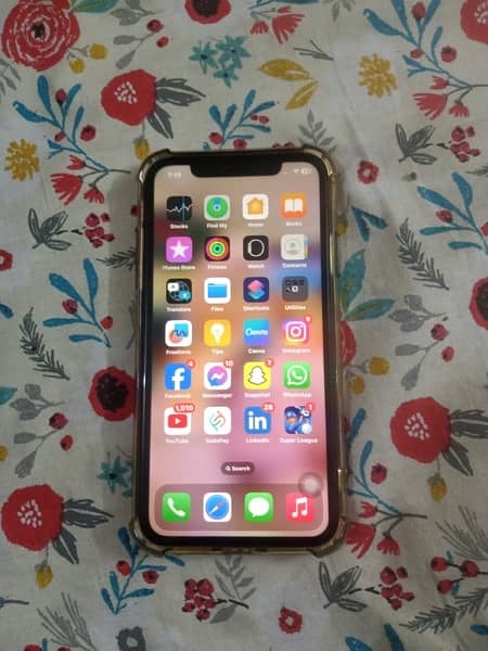 iPhone 11 Non PTA Factory Unlocked for sale in good condition 2