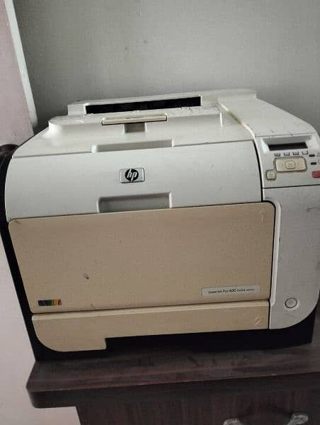 HP Laser Jet Pro 400 color m451dn 1