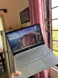 HP Laptop i5