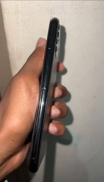 iphone 11 pro board and parts PTA aproved 2