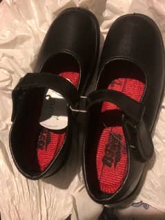 school shoes brand new 11 number