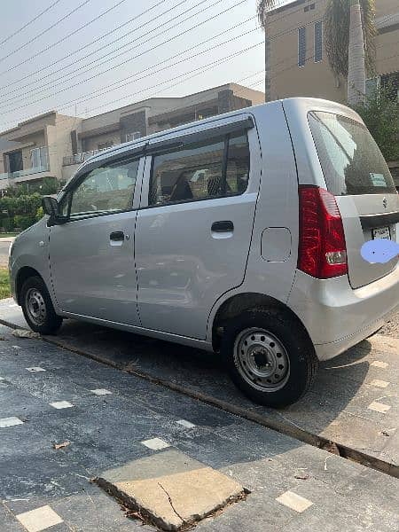 Suzuki Wagon R 2021 12