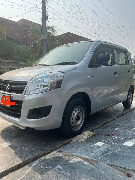 Suzuki Wagon R 2021 13