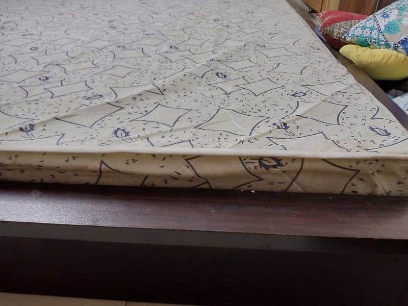 6 by 6.5 mattress for sale 1