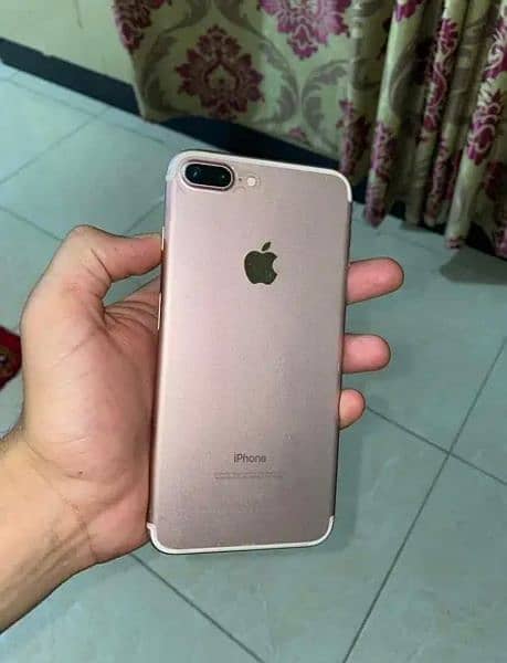 i phone 7 plus 4