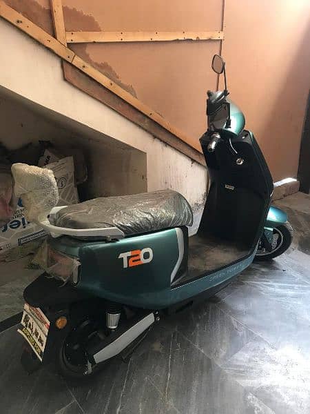 New scooty for urgent sale 8