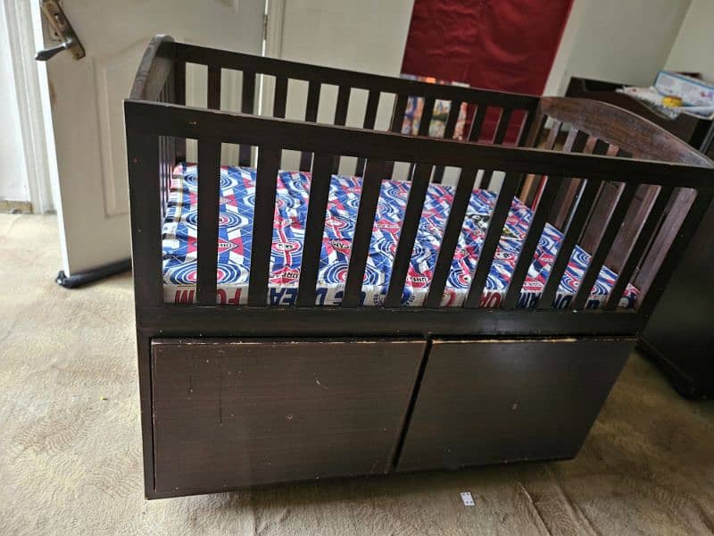 wood baby cot with mattress 0