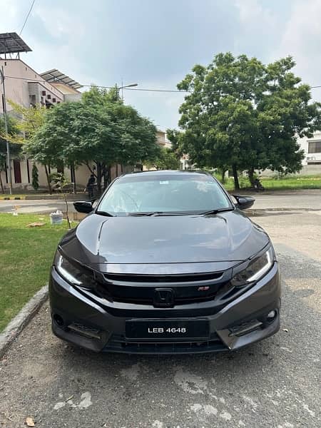 Honda Civic Oriel 2017 0